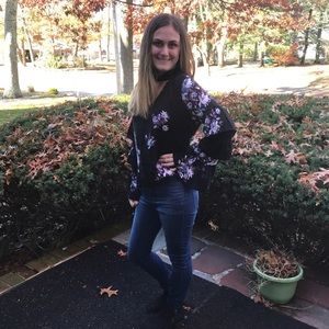 Meet your Posher, Nicole